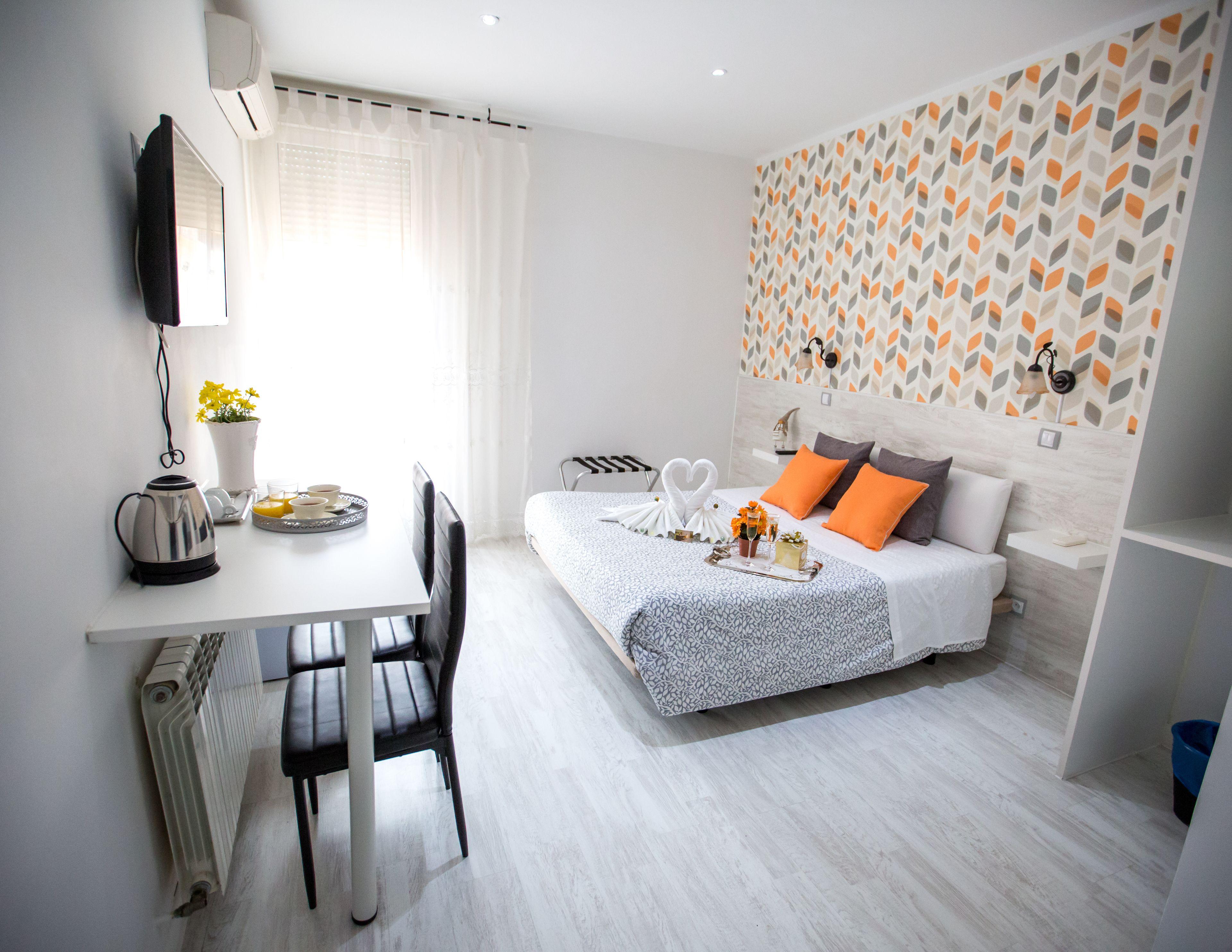 Bloom Inn Madrid — Foto 1